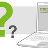 Laptop mit moodle-Logo und großen Fragezeichen